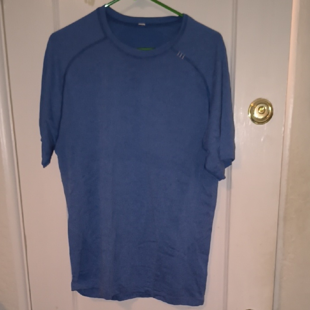 lululemon athletica | Classic Blue Short Sleeve Tee